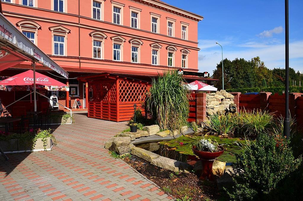 Grand Hotel Jaroměř المظهر الخارجي الصورة